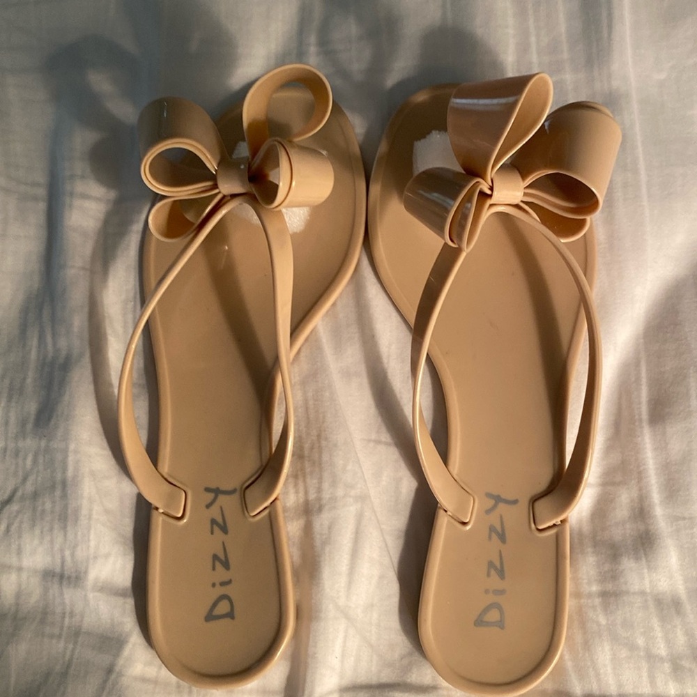 Beige Size 7 Dizzy Sandals